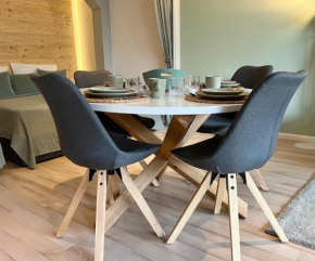 Helles Apartment, TV, W-Lan, Spülmaschine, Balkon Siegsdorf